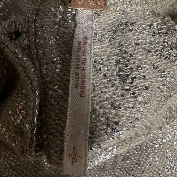 Free People - Sparkly sleeveless vest - Picture 5 of 7